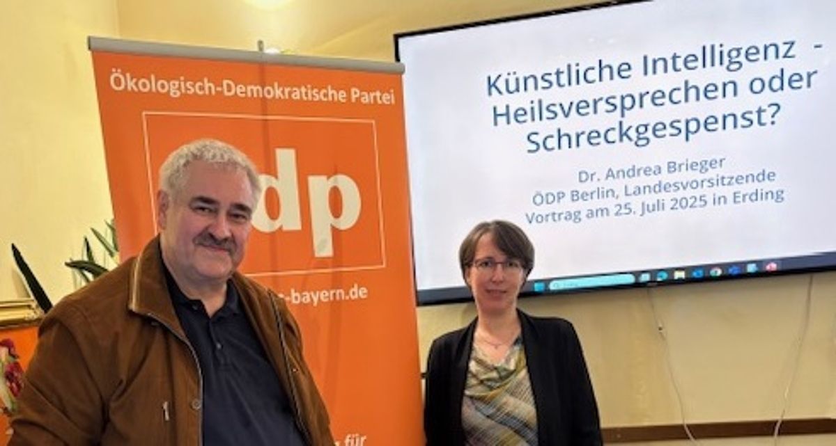 Wolfgang Reiter und die Referentin Dr. Andrea Brieger